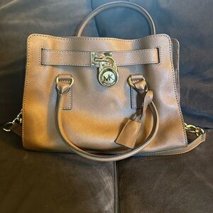 MK authentic handbag. Excellent condition
